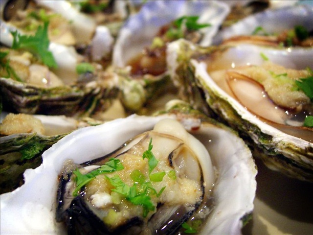 oysters_54272