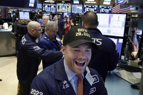 dow-hits-20000-2_264209