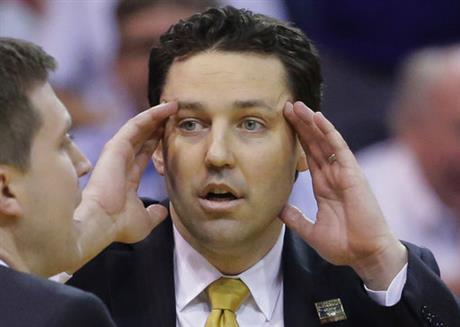 stunned Vandy coach_287567
