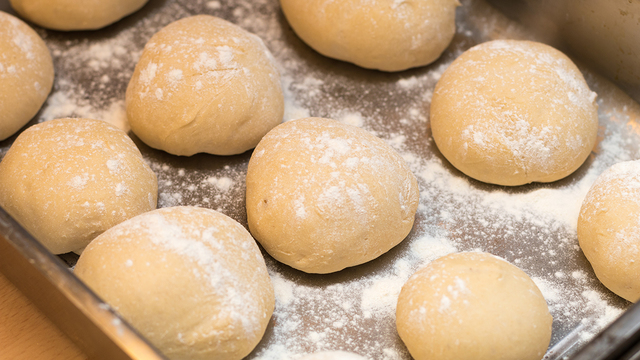 bread2520rolls_1510940896696_316696_ver1-0_29111022_ver1-0_640_360_388391