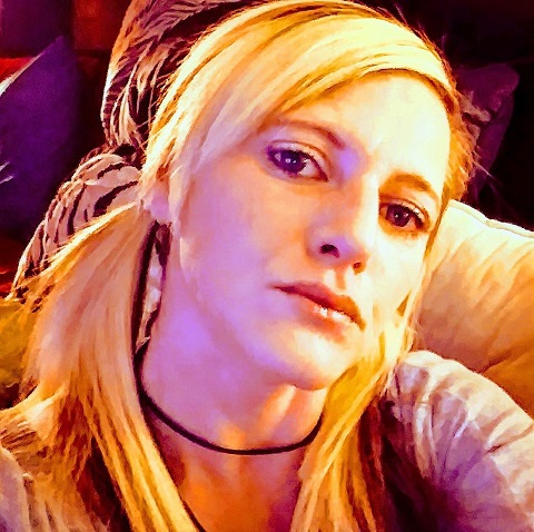 Gina234_388587