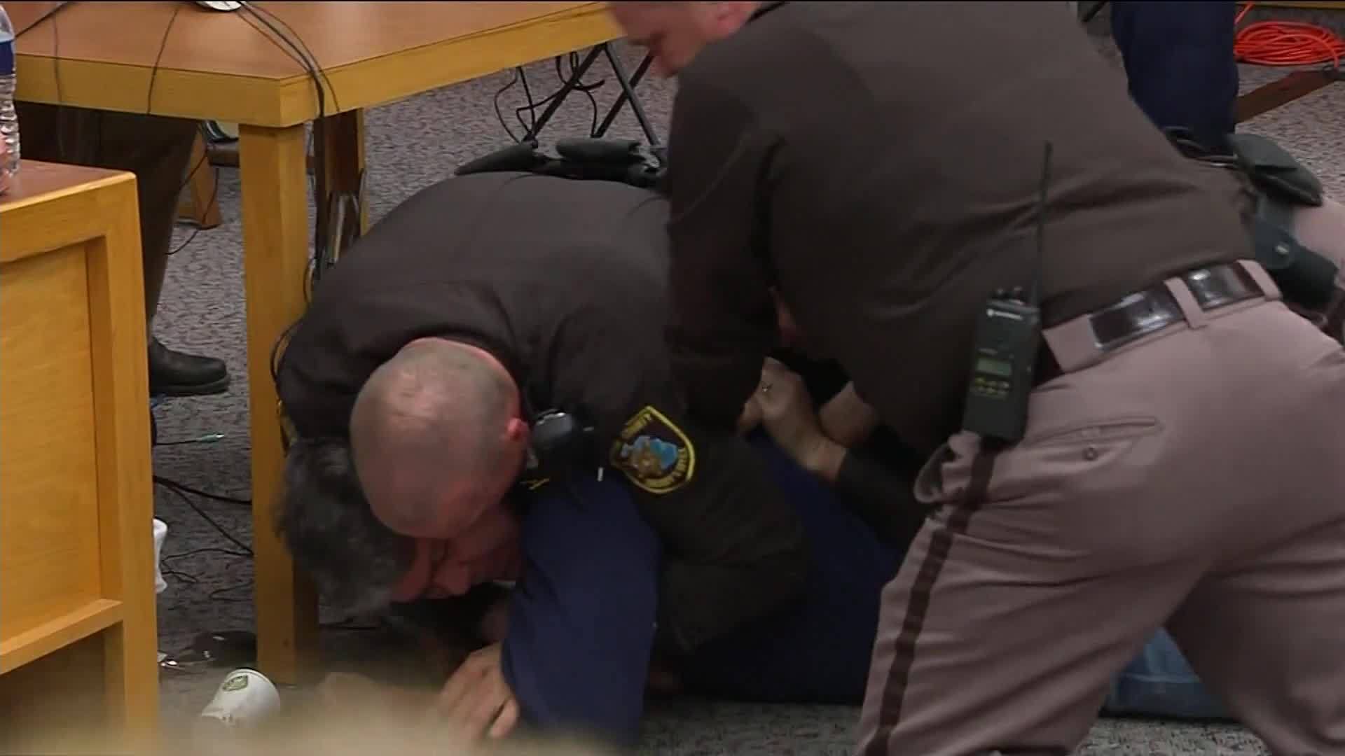 Nassar_attacked_in_court_0_20180202164336
