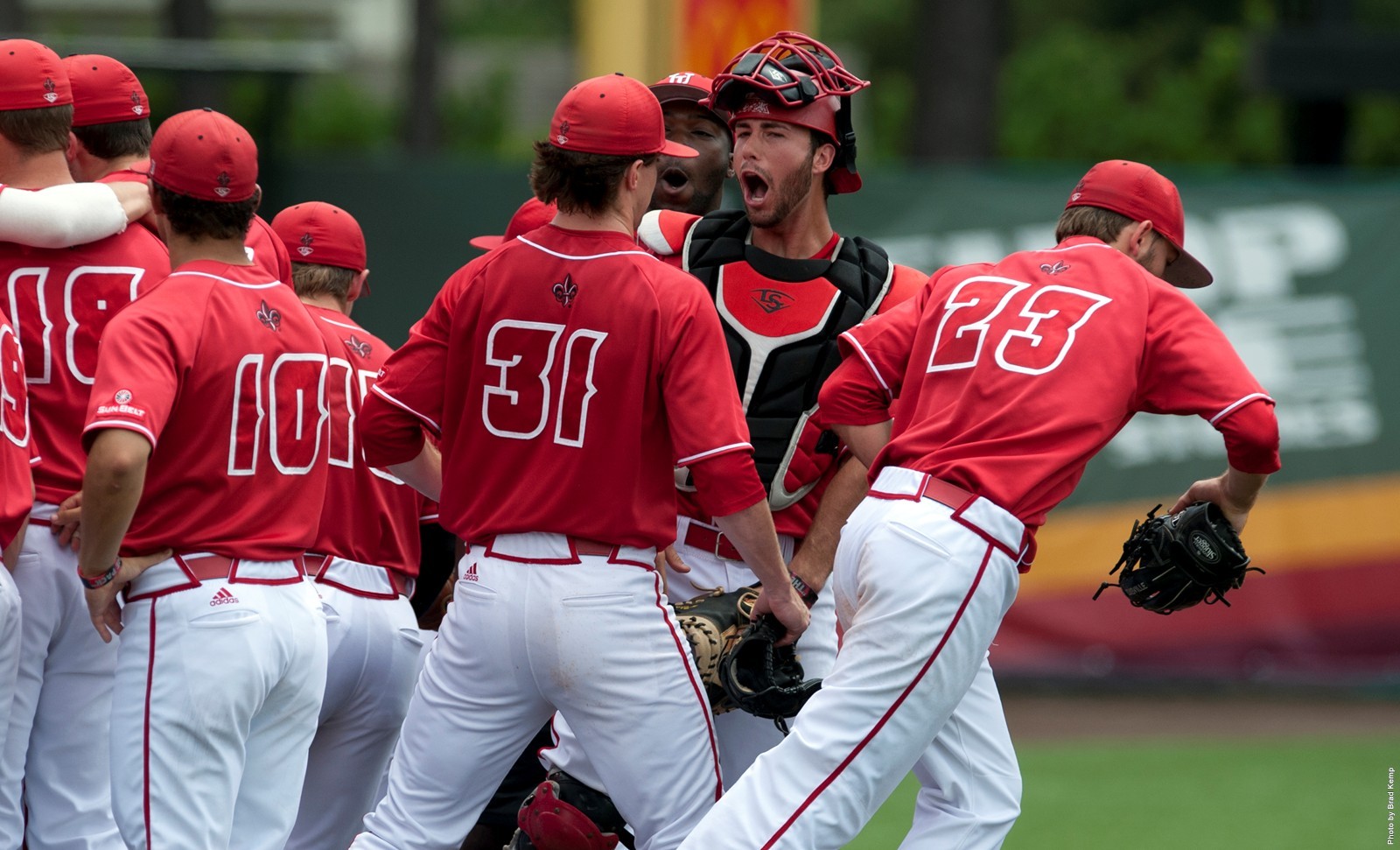 passthru_imagecredit_04262015ulbaseball01_1519272973107.jpg