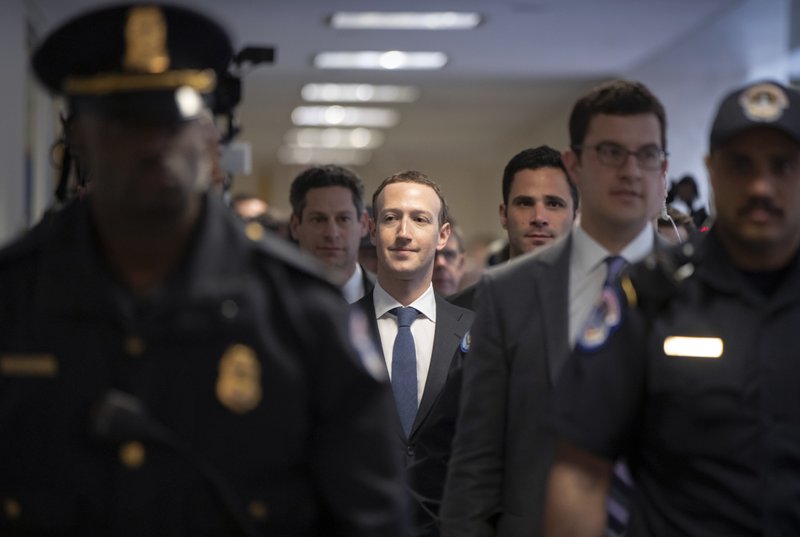 Mark Zuckerberg_1523327287956.jpeg.jpg