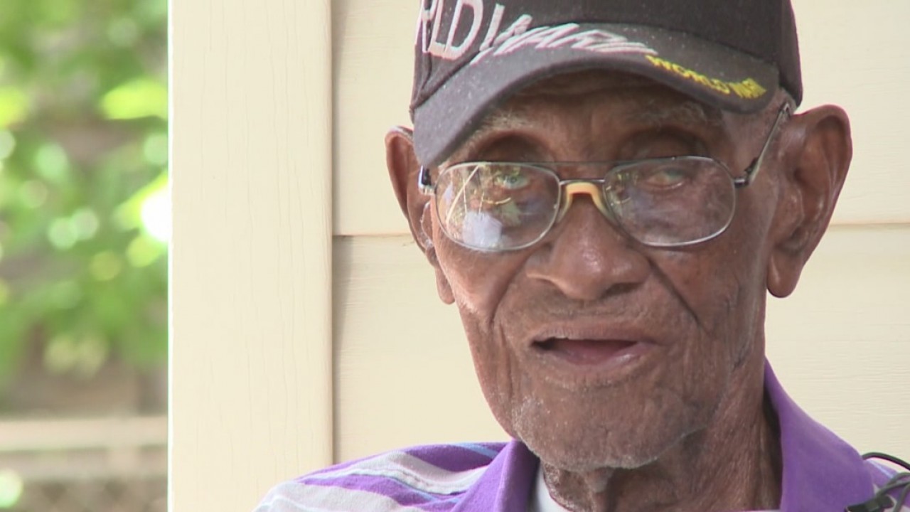Richard_Overton__oldest_living_veteran___1_20180511134737-846655081