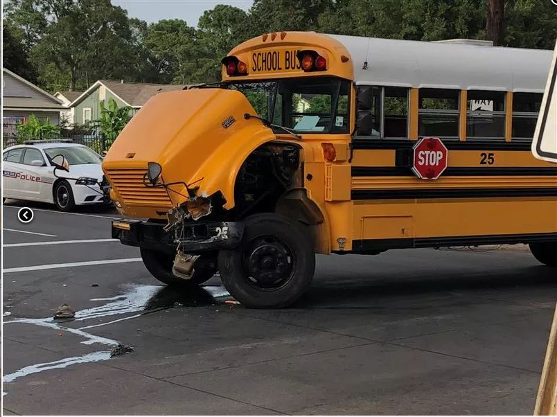 bus2_1534130567392.JPG