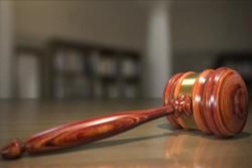 GAVEL32418_1536696455202.jpg