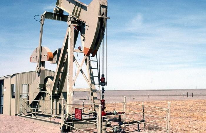 Oil_1535919552899.JPG