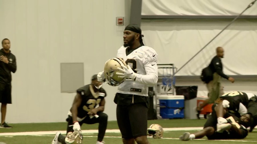 dez bryant 1st prax saints_1541734089020.jpg-3156058.jpg