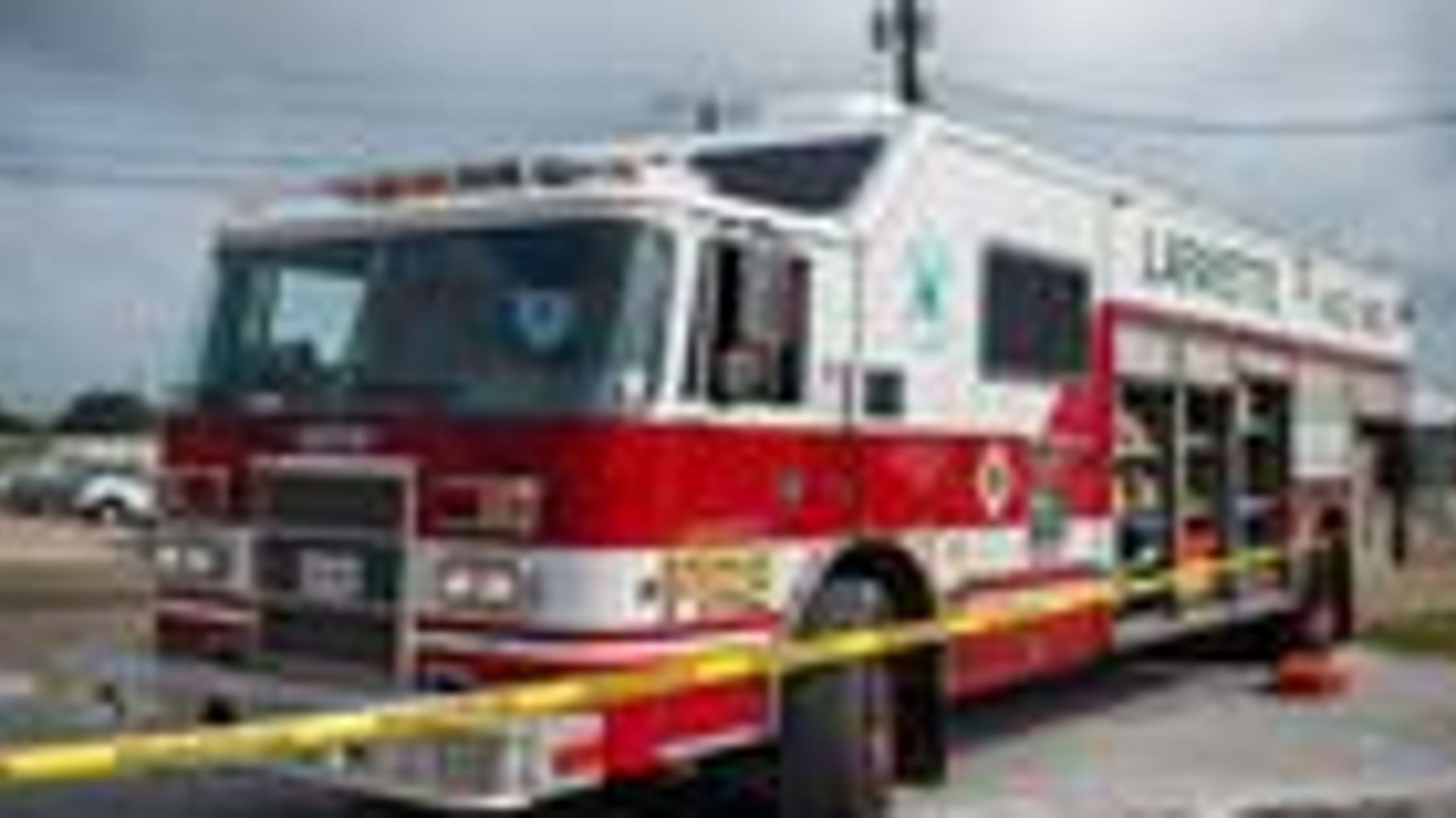 636053923290606313-fire-truck_1544997959164.jpg