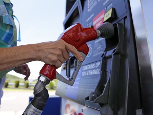 635754285731757429-AP-Fossil-Fuels-On-Sale_106436