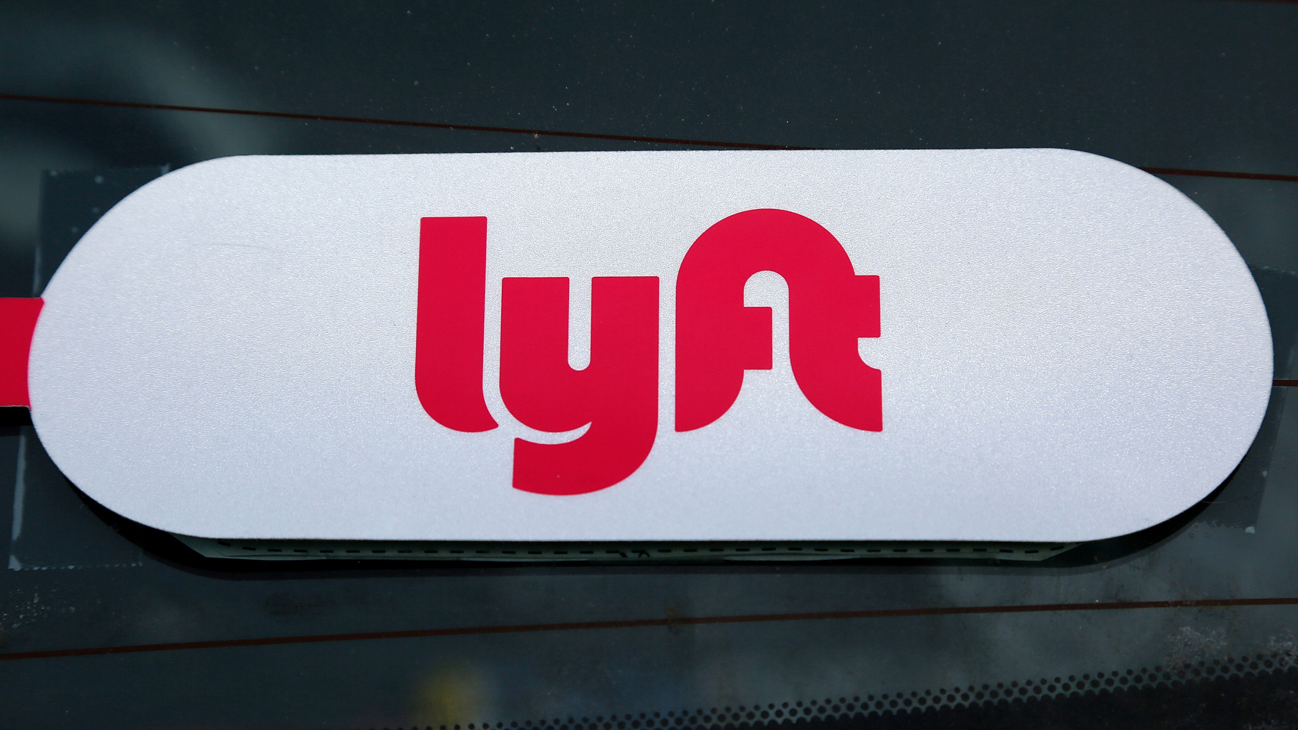 Lyft_Driver_Fatally_Stabbed_90024-159532.jpg18828156