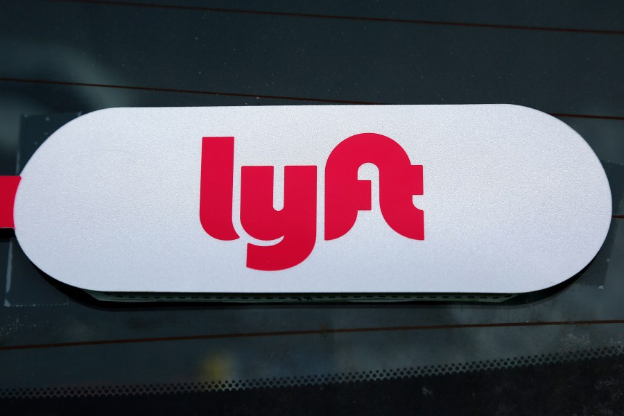 Lyft_Driver_Fatally_Stabbed_90024-159532.jpg18828156