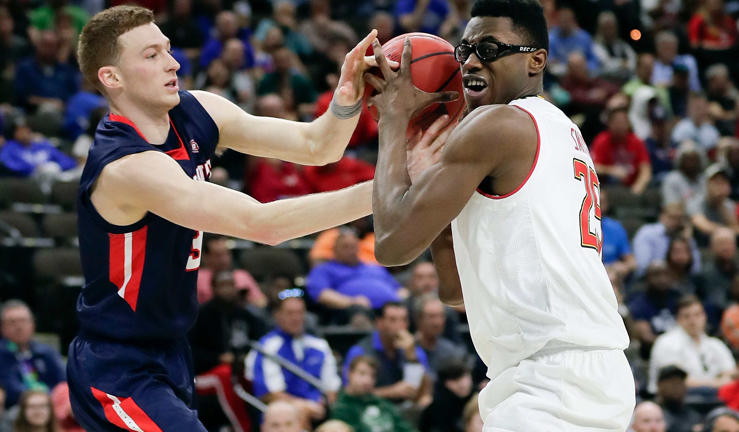 NCAA_Belmont_Maryland_Basketball_34429-159532.jpg05695421