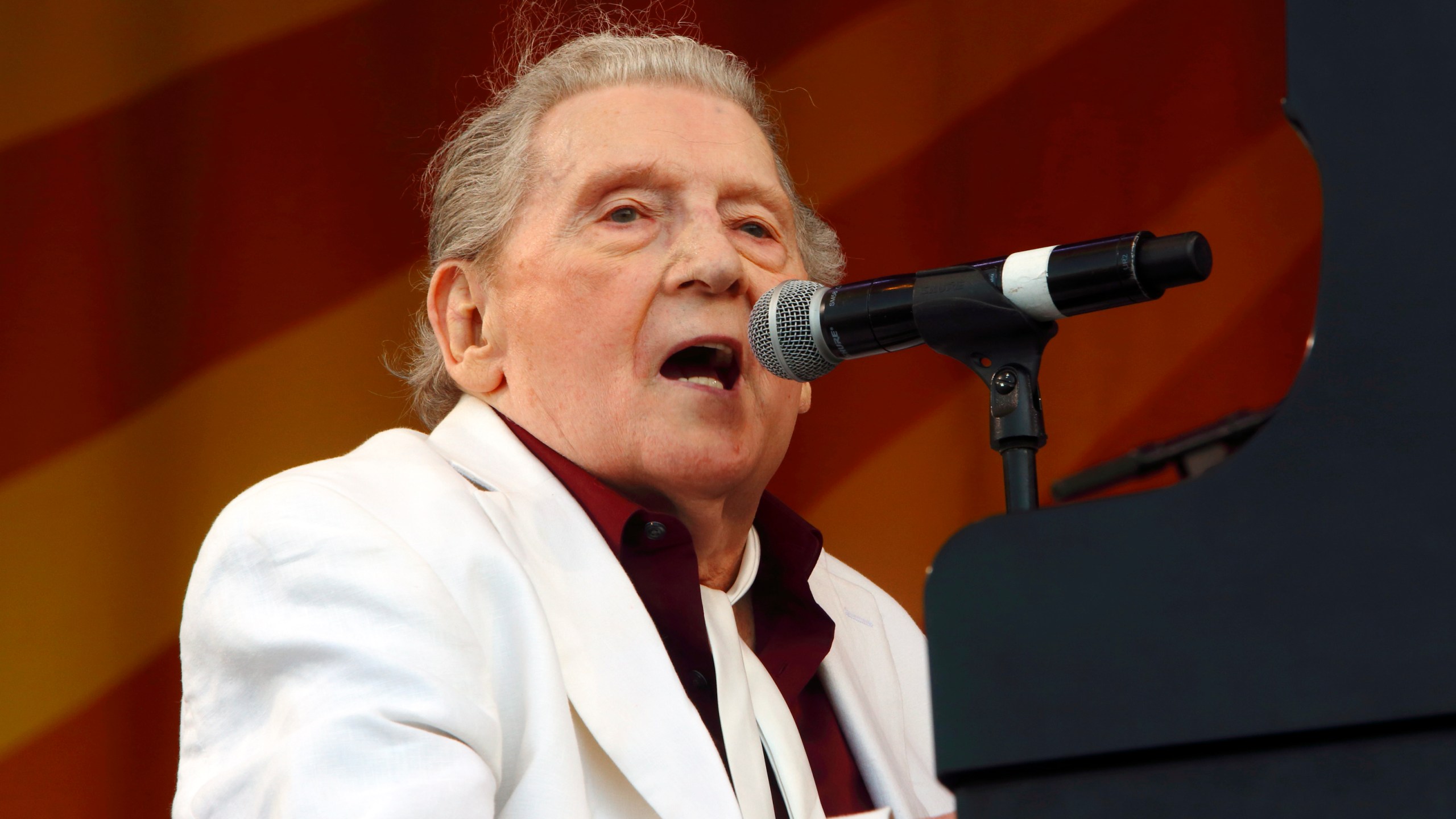 People_Jerry_Lee_Lewis_76273-159532.jpg23240210