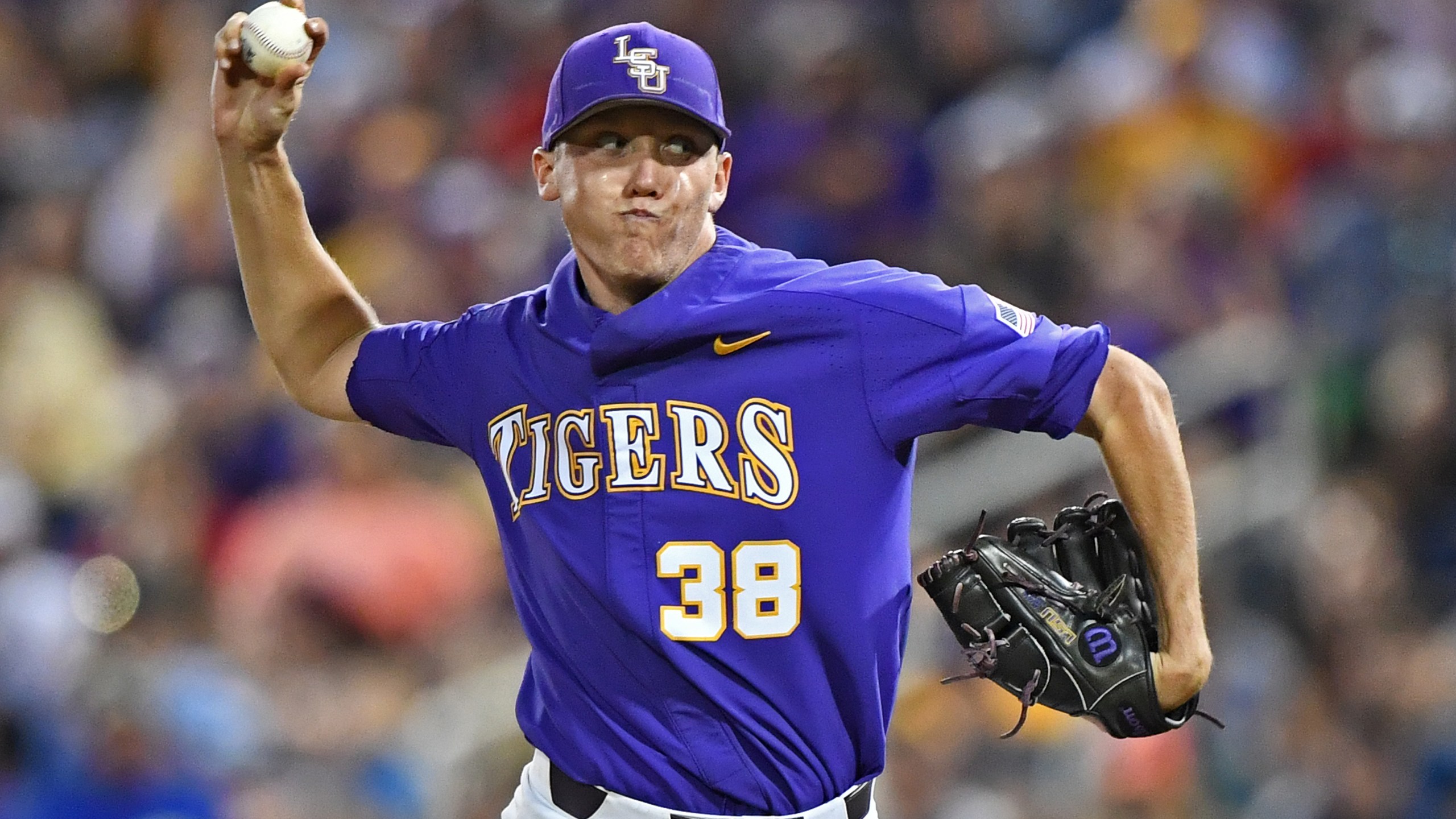 Zack Hess LSU CWS