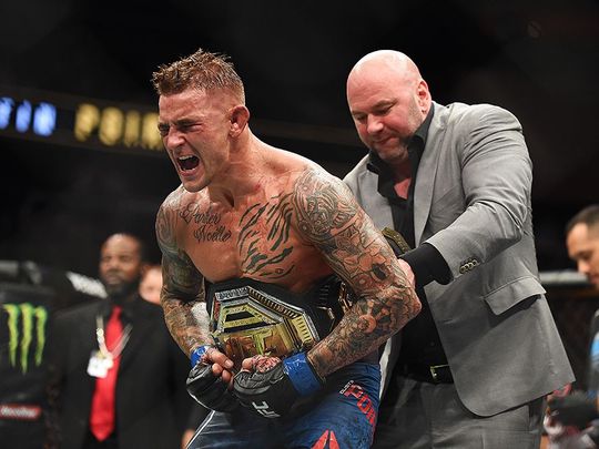 dustin-poirier-max-holloway-ufc-236-getty-25_1555292371871.jpg