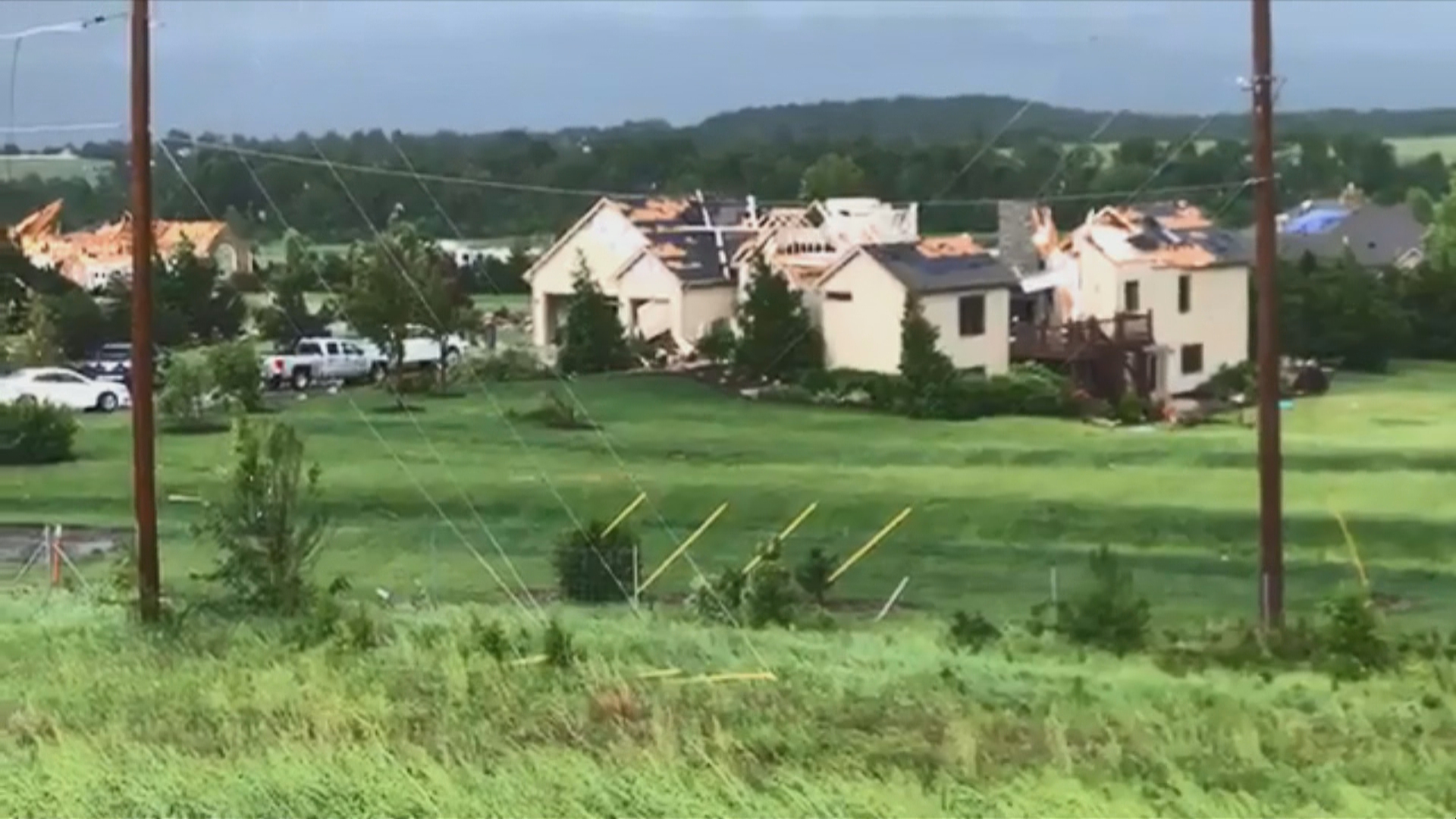 Lawrence Tornado damage-846624078