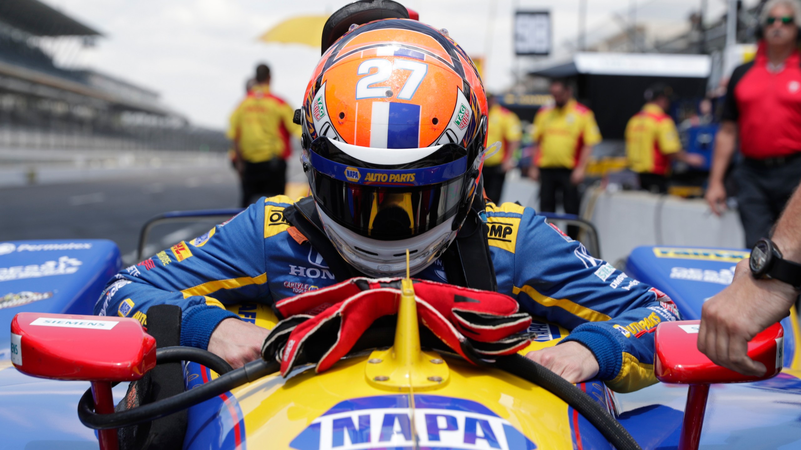 IndyCar Indy 500 Auto Racing_1557961236245