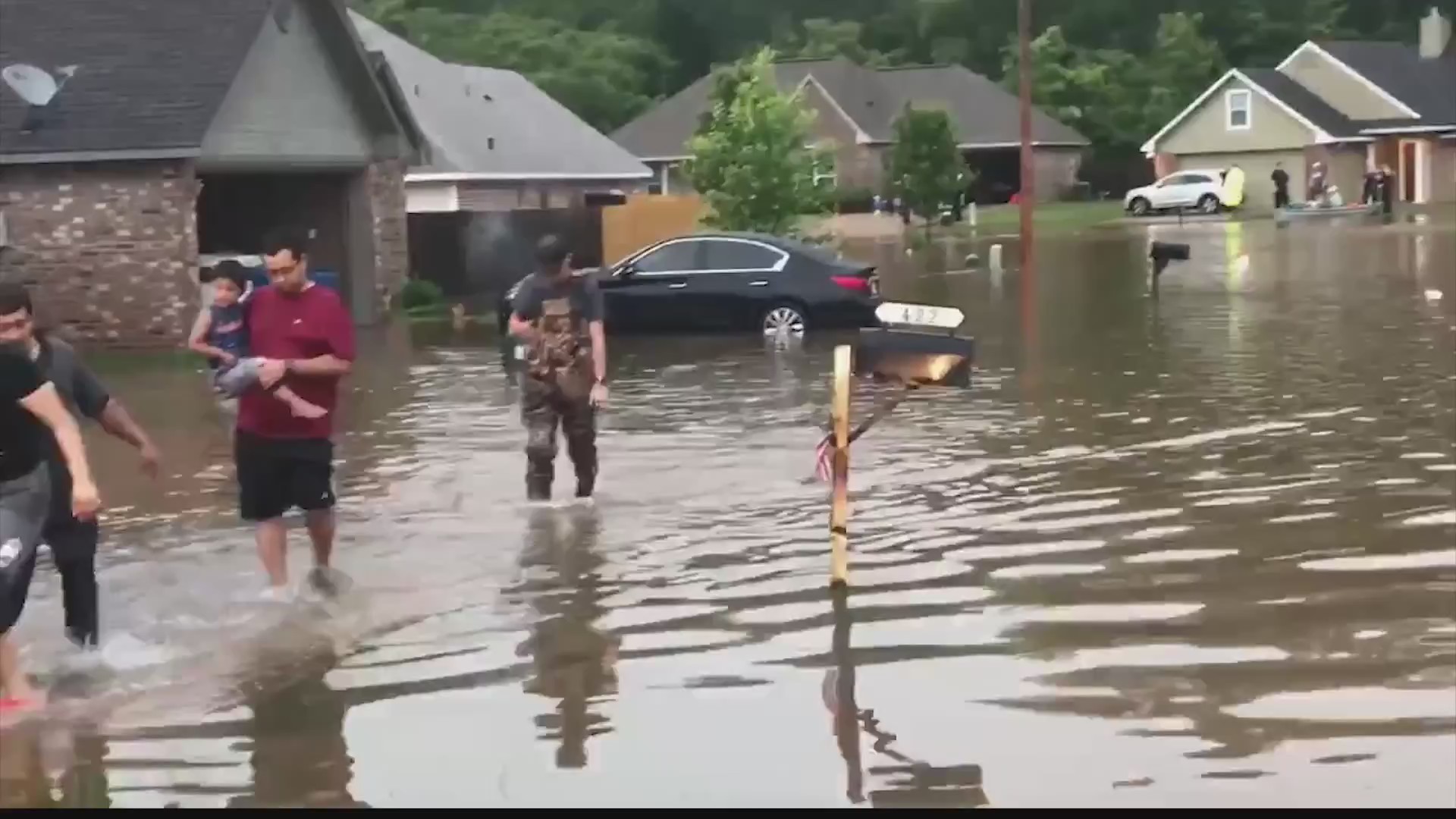 Heavy rains lead to flooding in Haughton