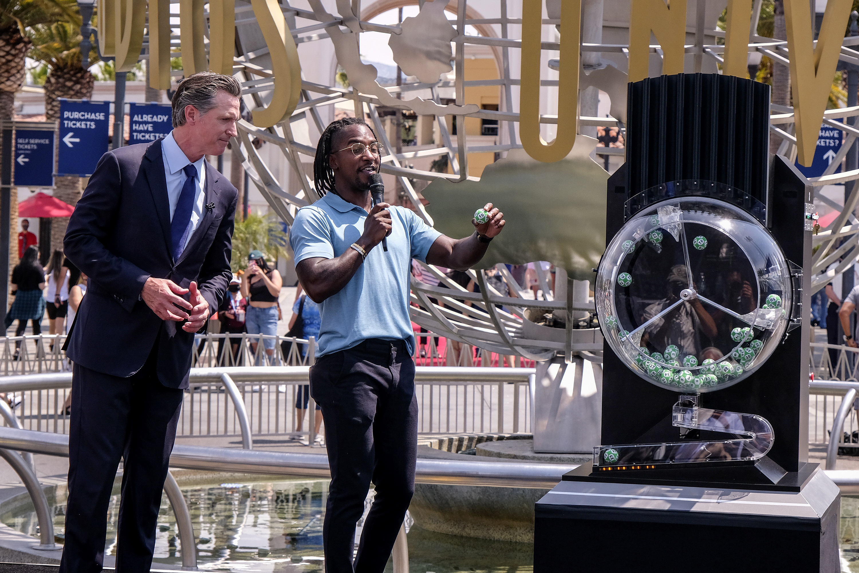 Gavin Newsom, Scott Evans