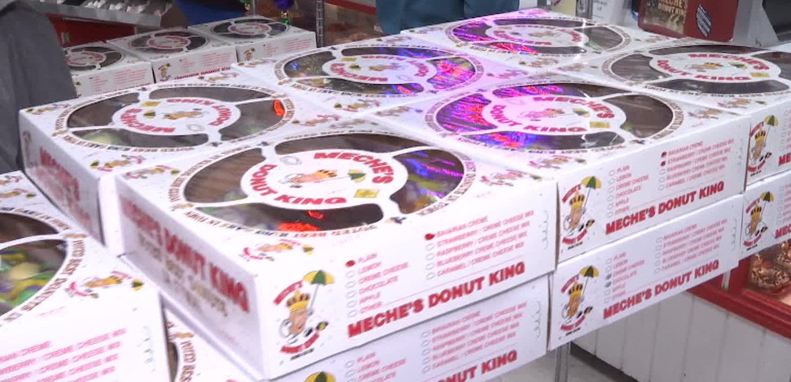Meche's Donut King King Cake